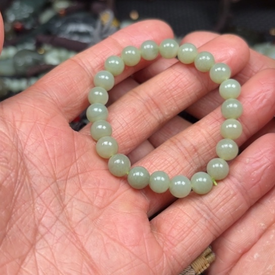 和田玉吊坠未镶嵌