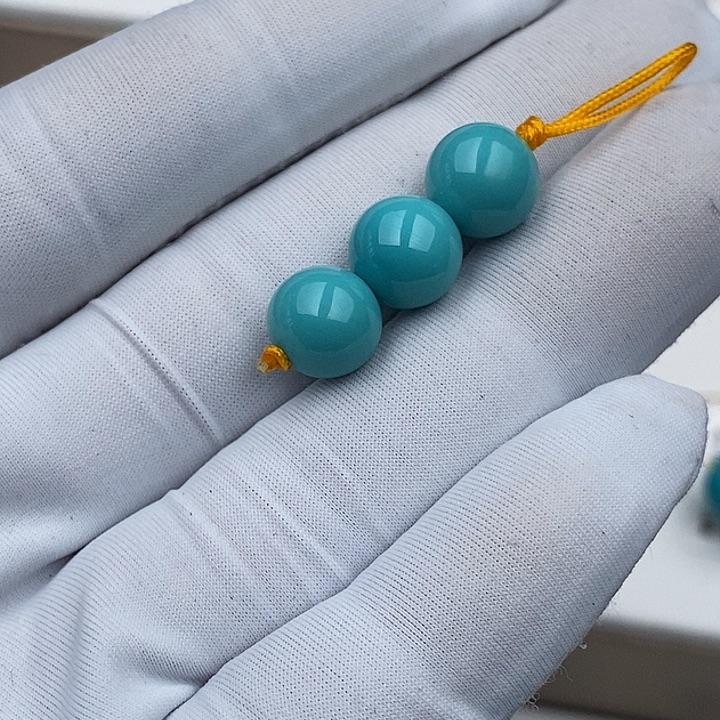 绿松石未镶嵌一套