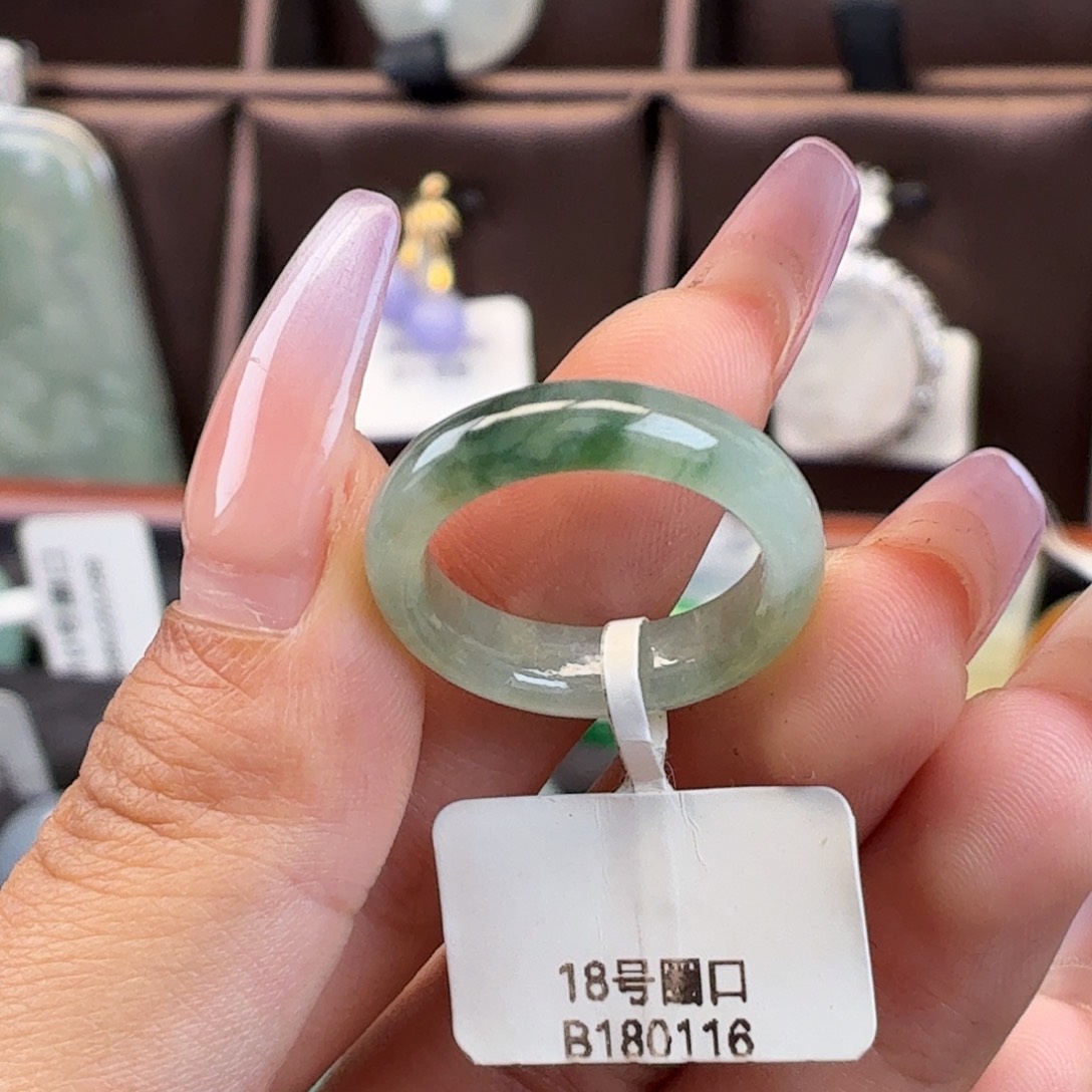 翡翠未镶嵌戒指翡翠戒指