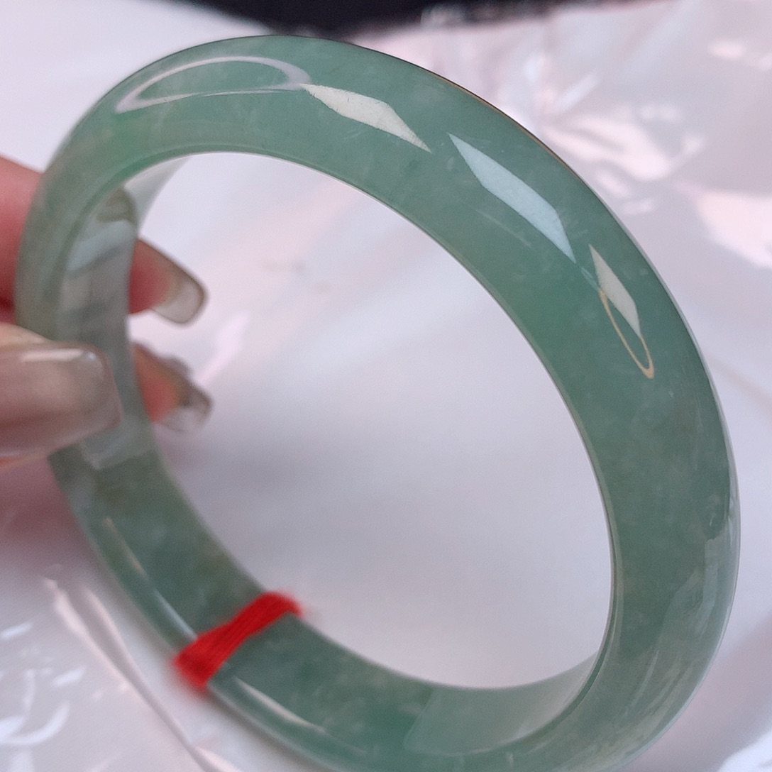 翡翠手镯未镶嵌63 翡翠手镯