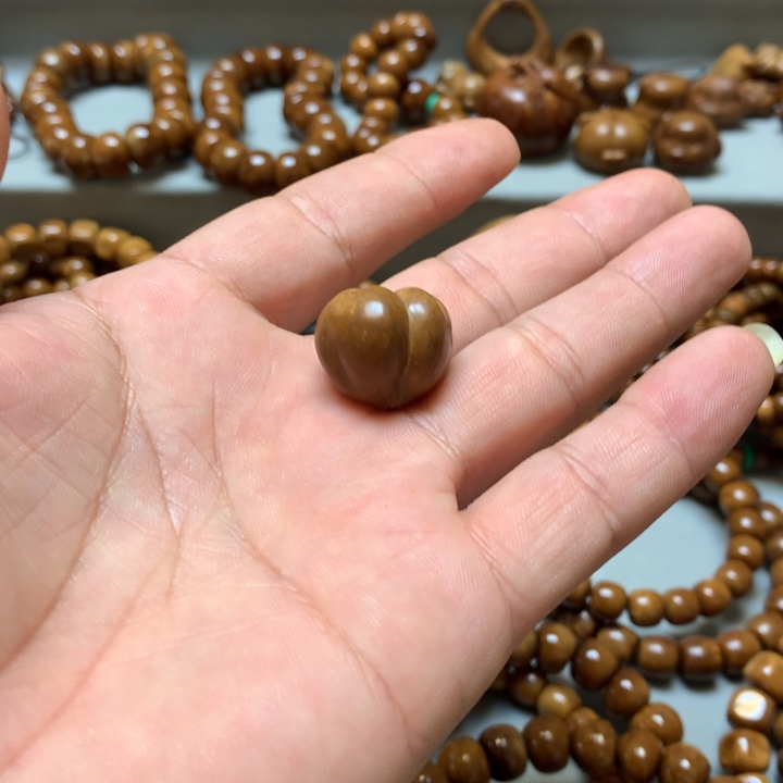 金****果皮库克屁桃一颗