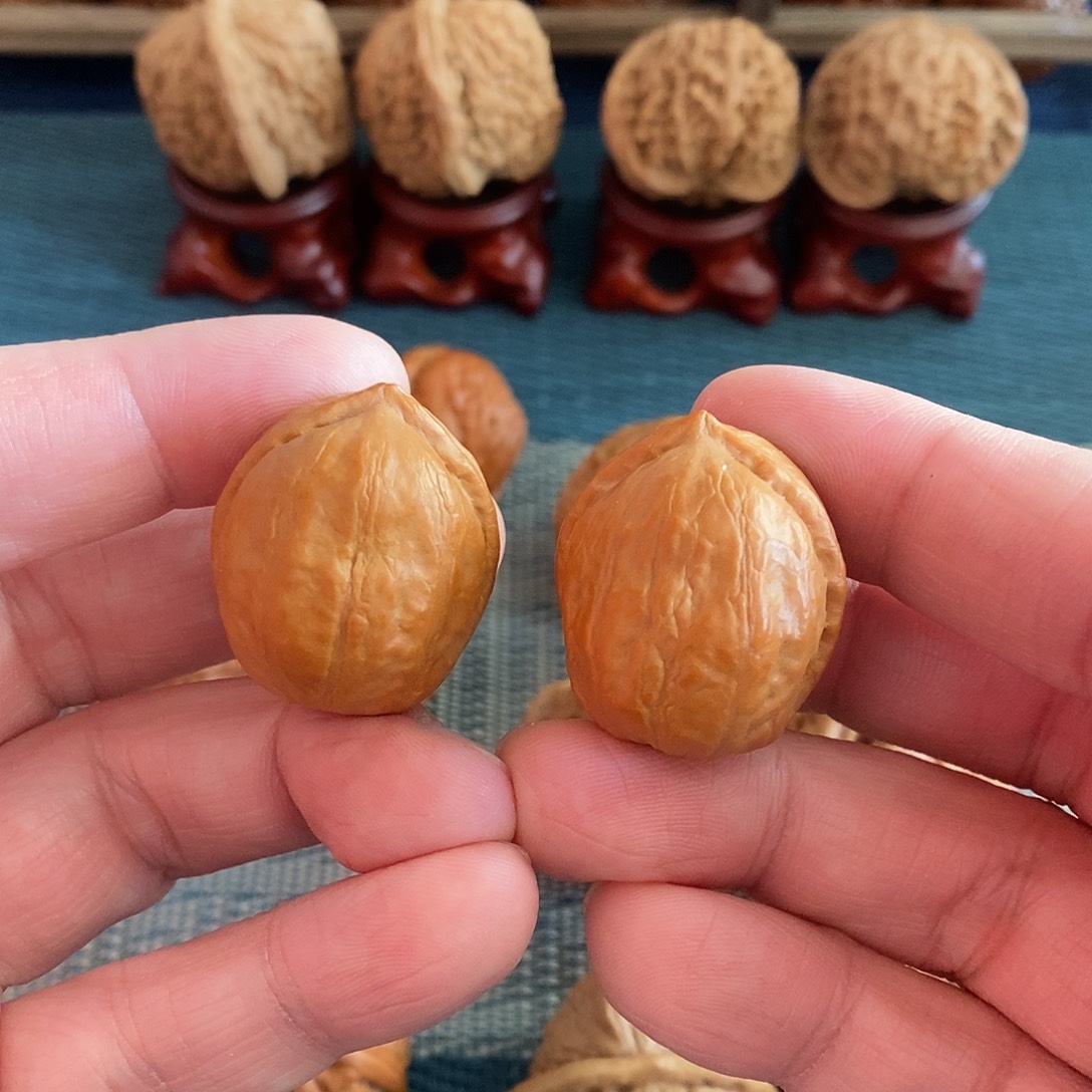 文玩核桃把件水波纹 小手捻 无药 无坏 无黄 无打底 精品 