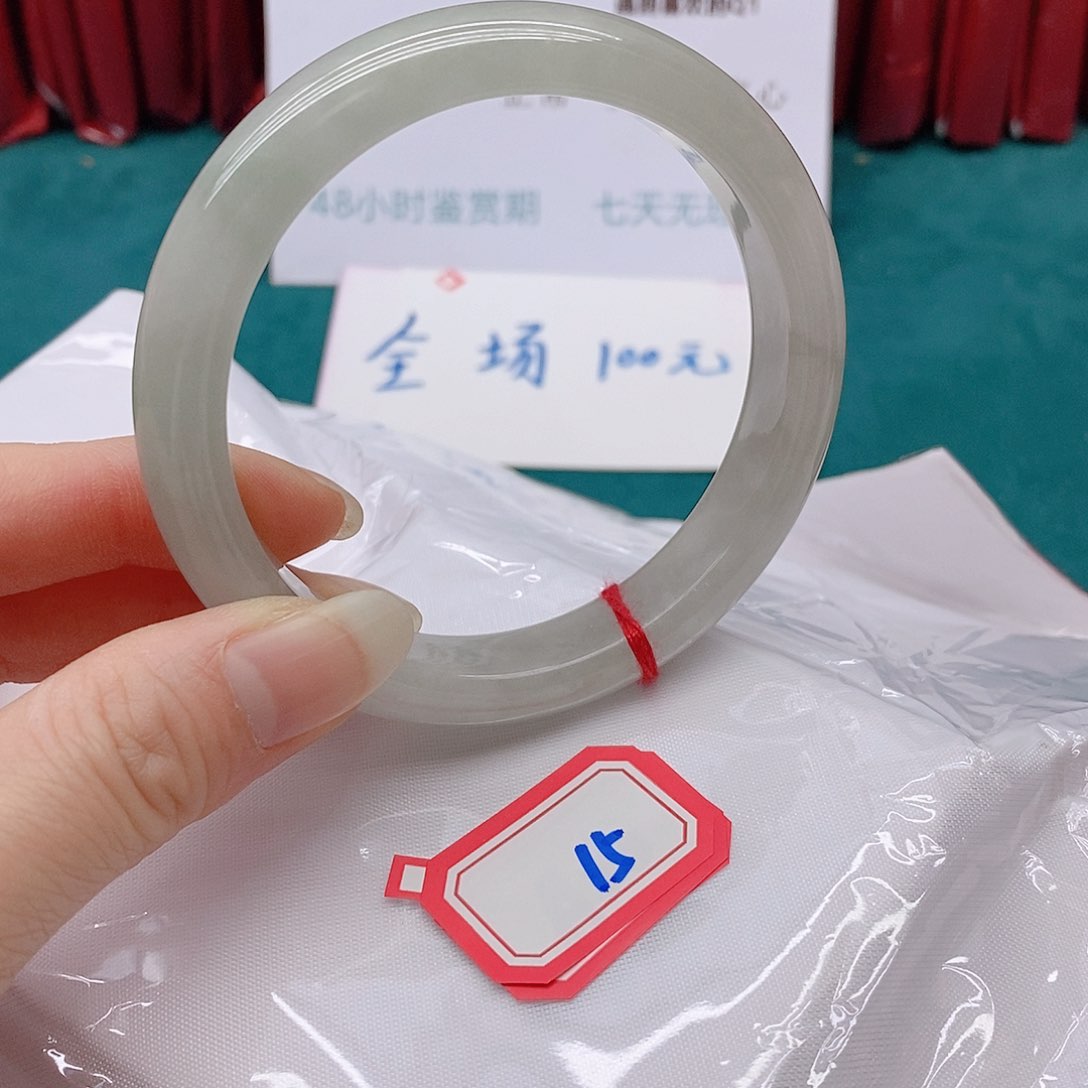 翡翠手镯未镶嵌诺155555555