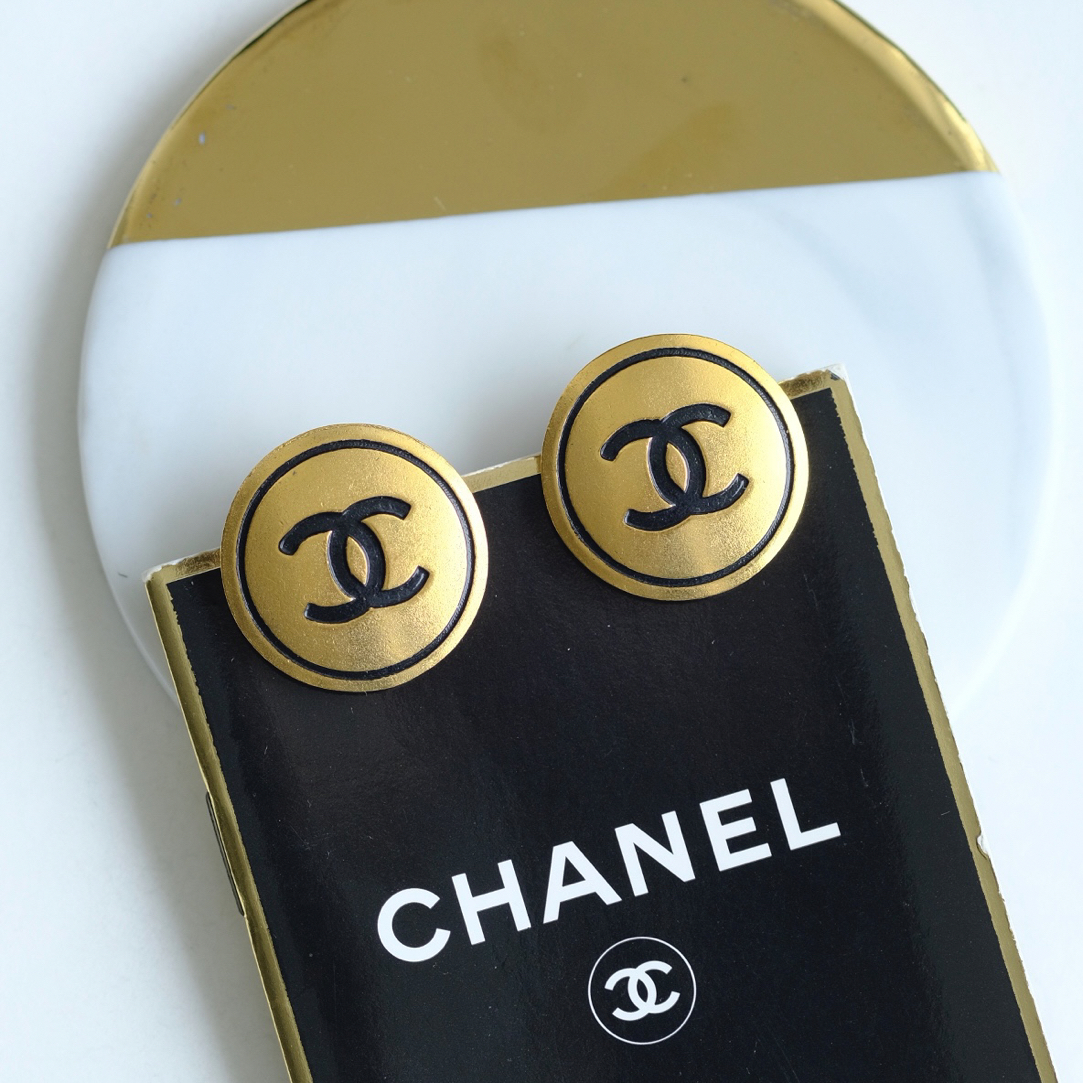 99新 Chanel/香奈儿 黑金圆盘耳夹