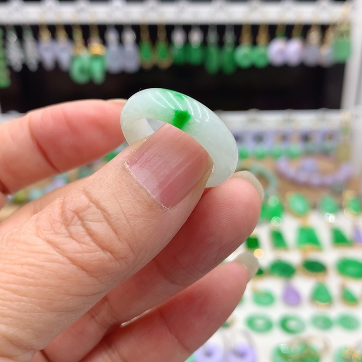 ****唐翡翠未镶嵌戒圈的