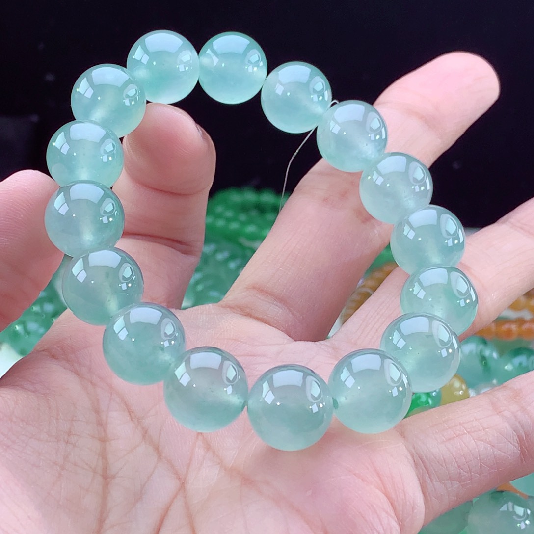 翡翠手链未镶嵌卡13