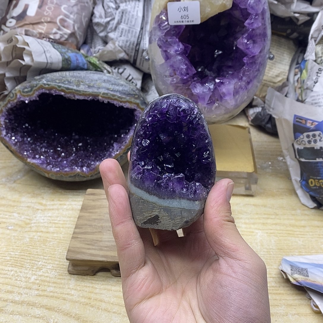 水晶大型摆件（非配饰）未镶嵌