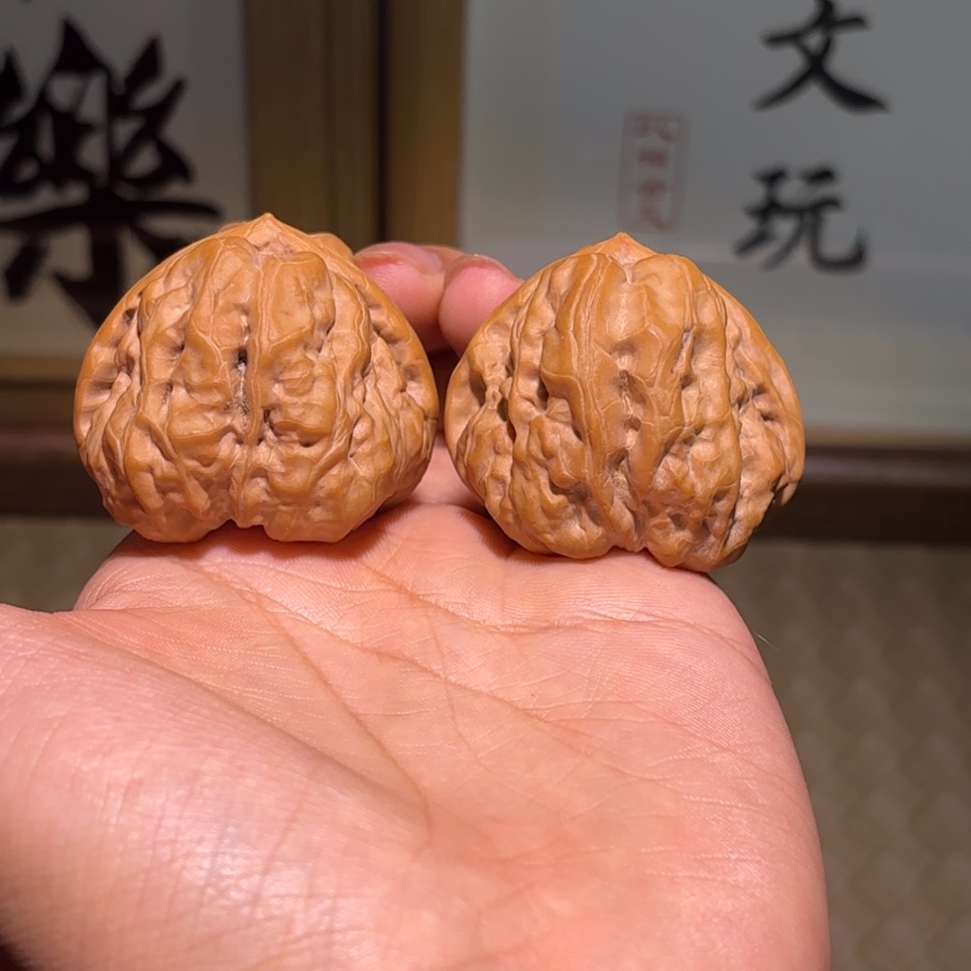 C***S文玩核桃吊坠41尺三角蛙