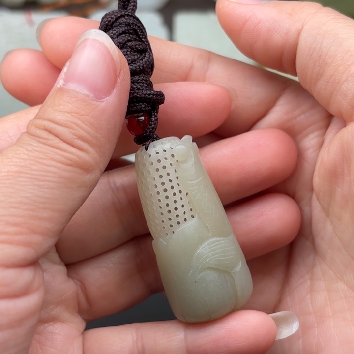 未镶嵌和田玉挂件