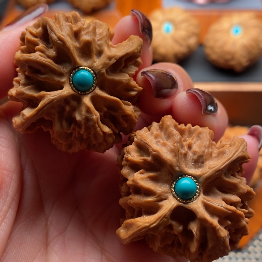 文玩核桃把件42尺寸苹果园狮子头