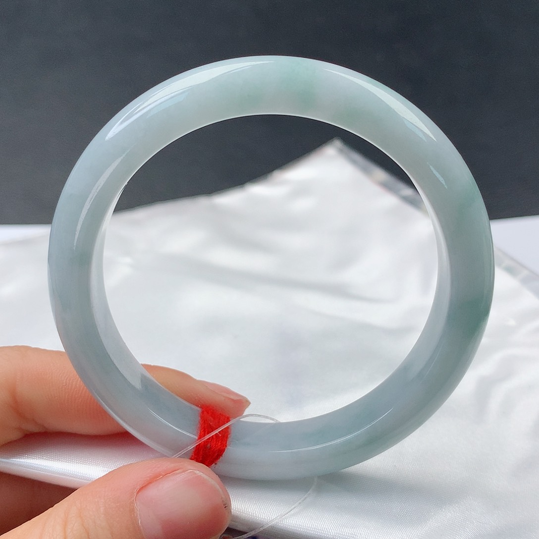 翡翠手镯未镶嵌0008正55:8