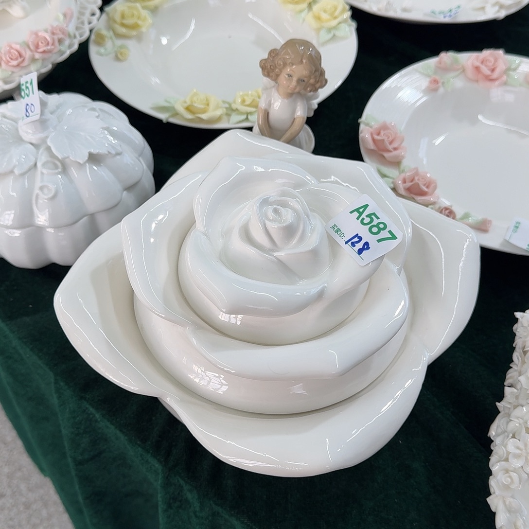 z***）福袋福利立体玫瑰花汤锅