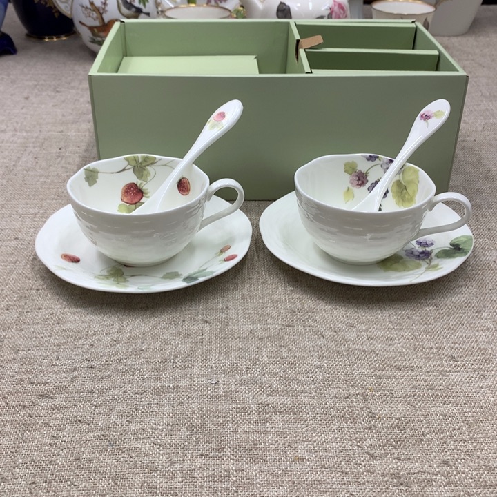 瓷片这些都是自己