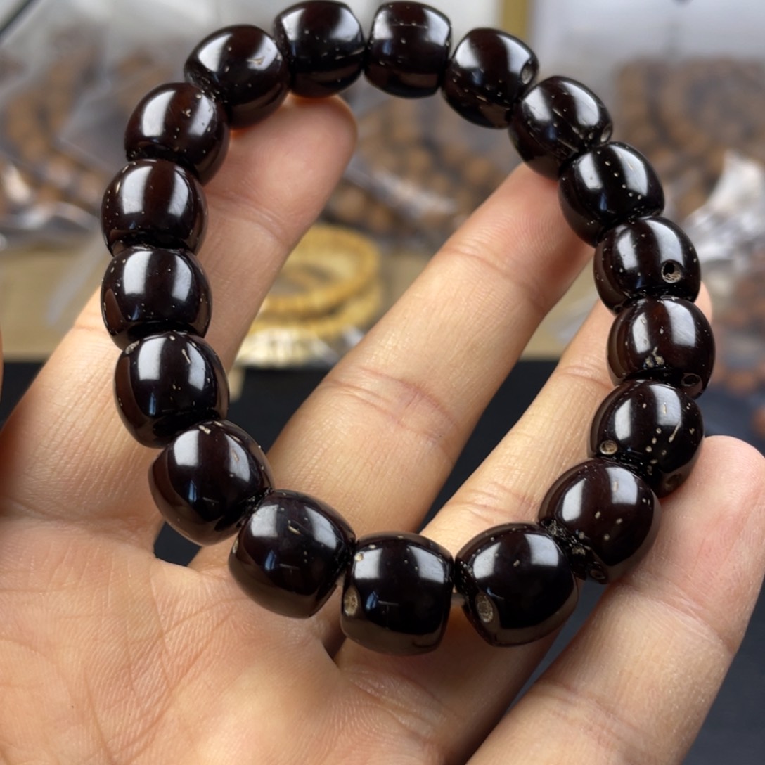 猴头核桃吊坠别忘拿