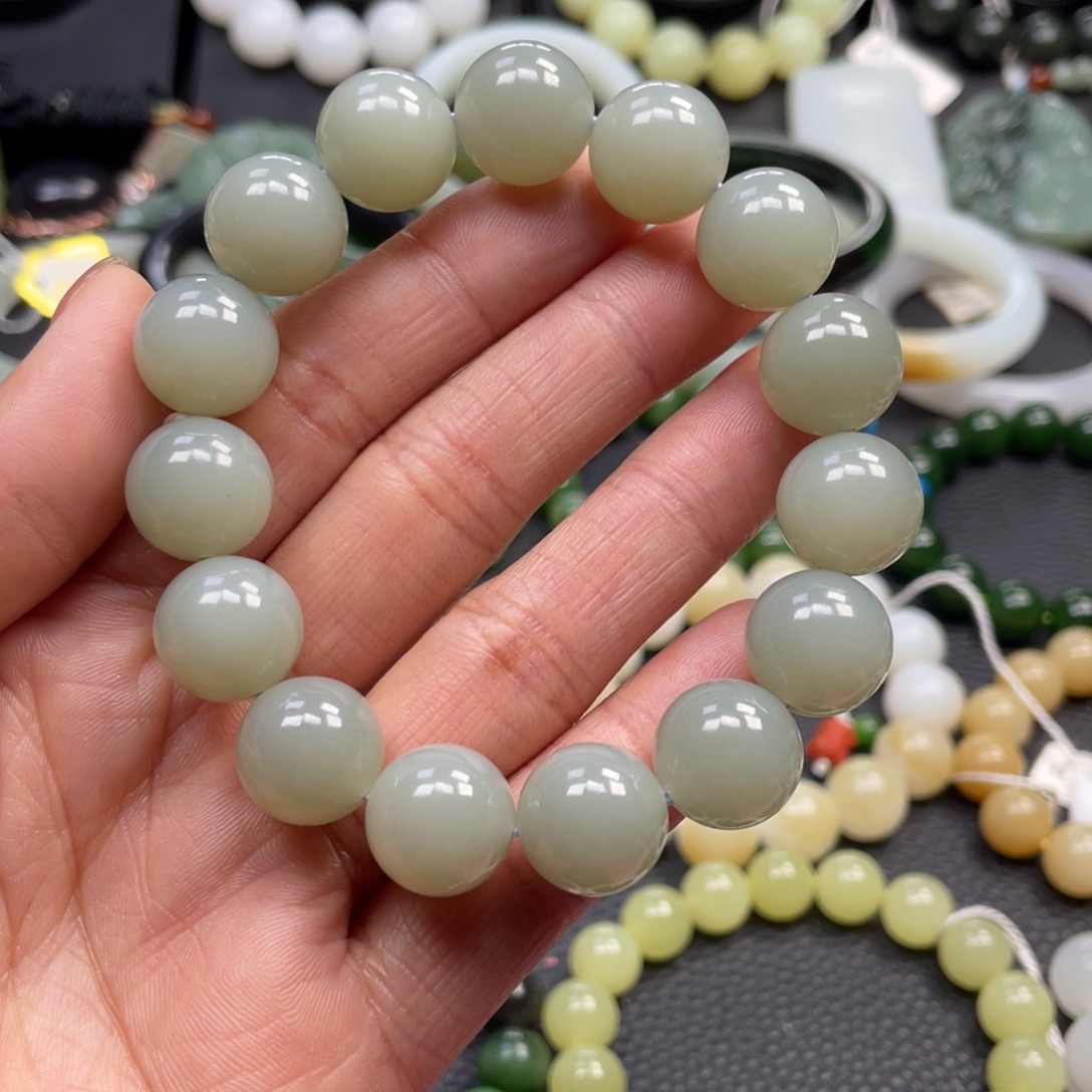 和田玉未镶嵌手链