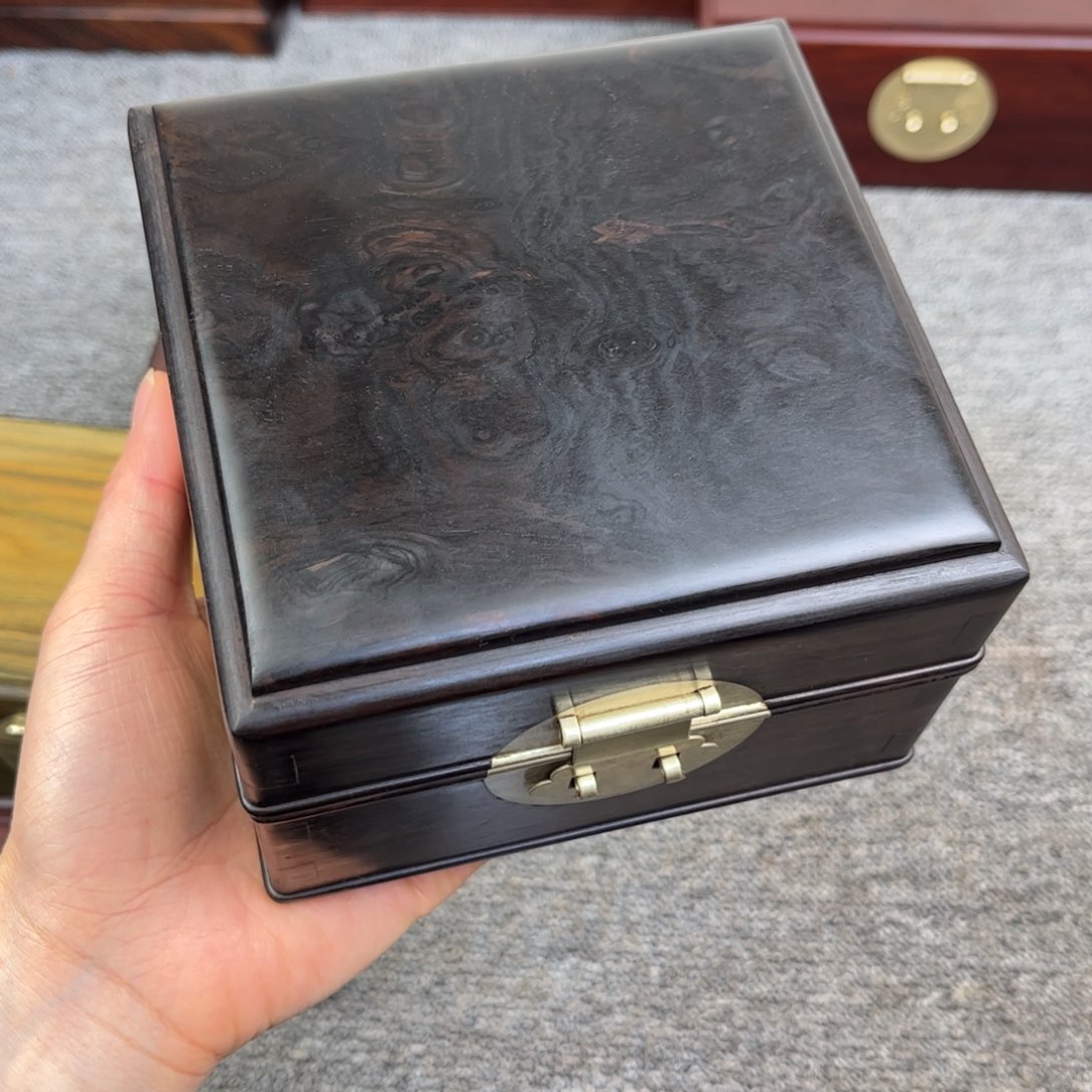 东非黑黄檀（紫光檀）石***记