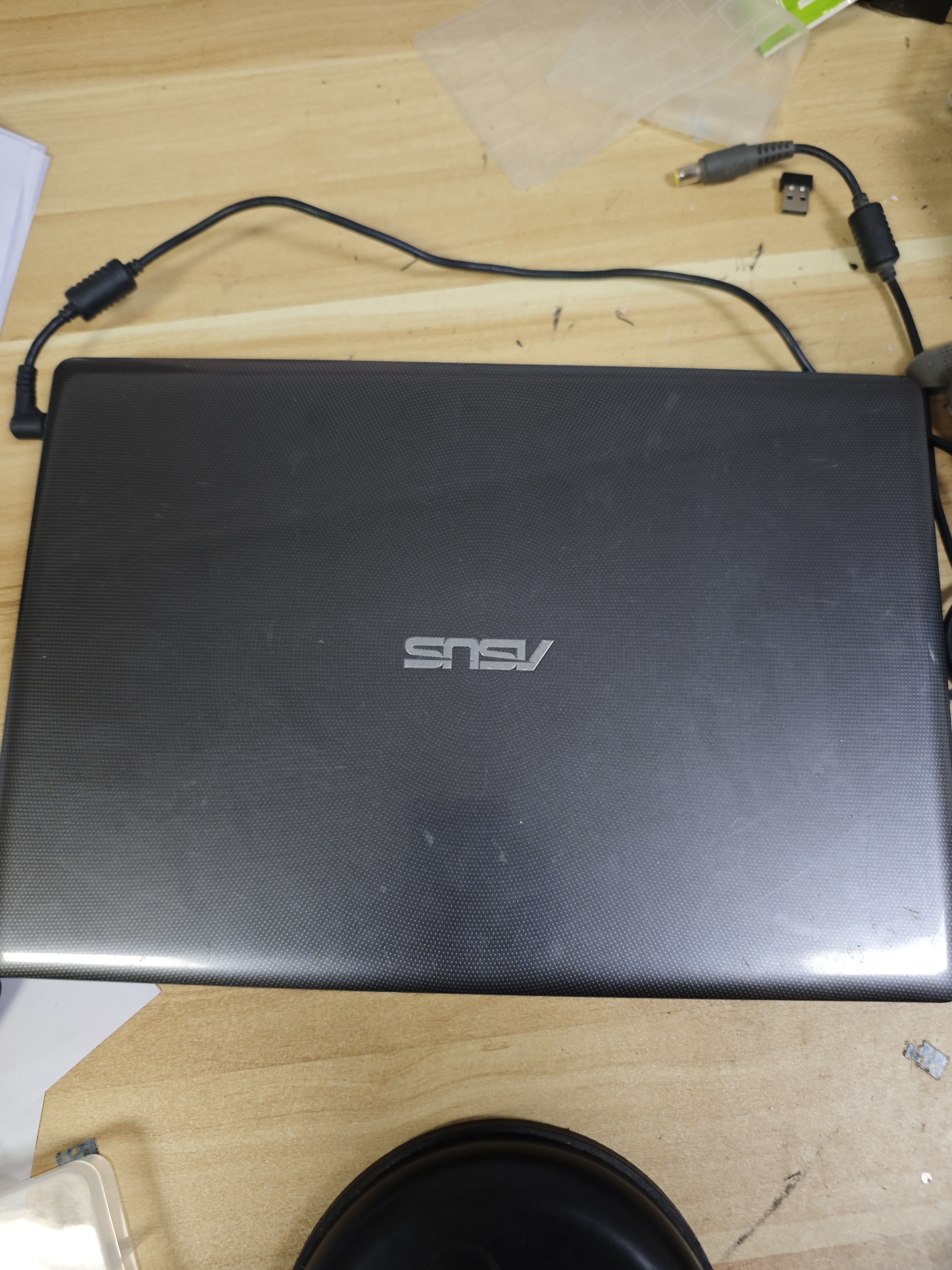 9新 ASUS/华硕 二手华硕笔记本电脑