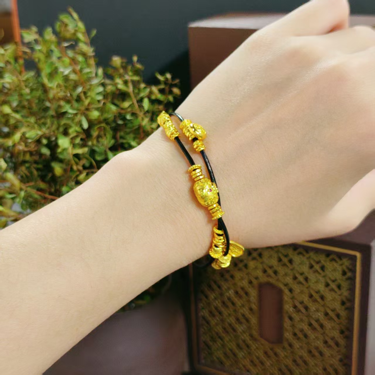 【原创设计】足金金什”虎狗马“三合手链20.78克