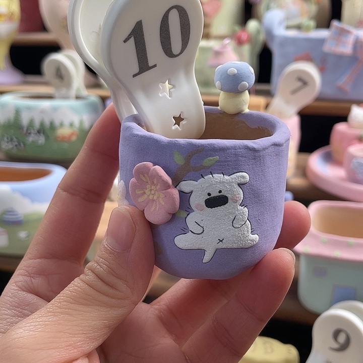 10….手工手绘花盆