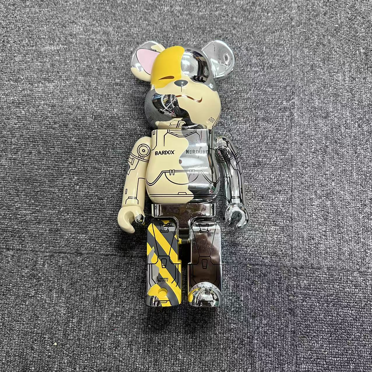 【山】bearbrick 饼干 400%