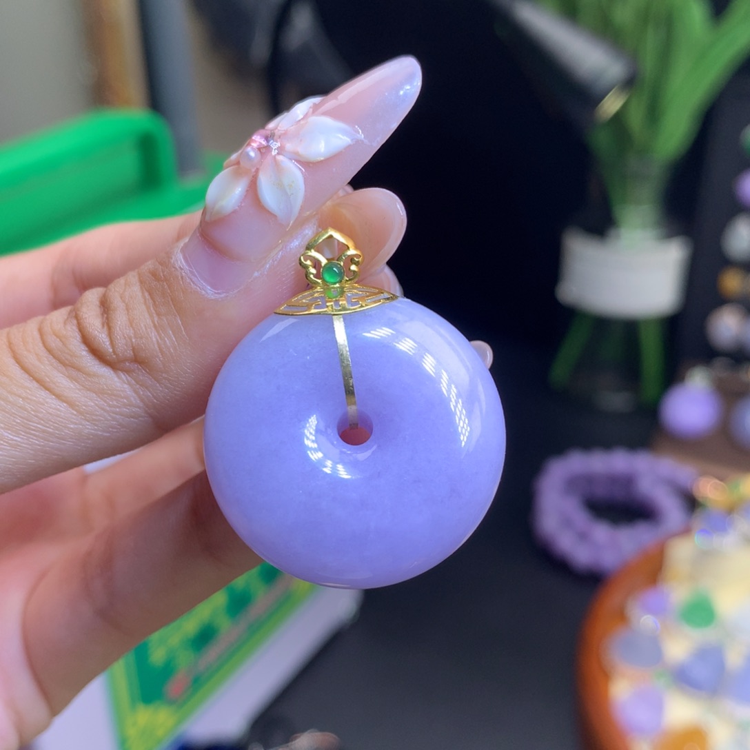 翡翠18K金镶嵌颈饰天然