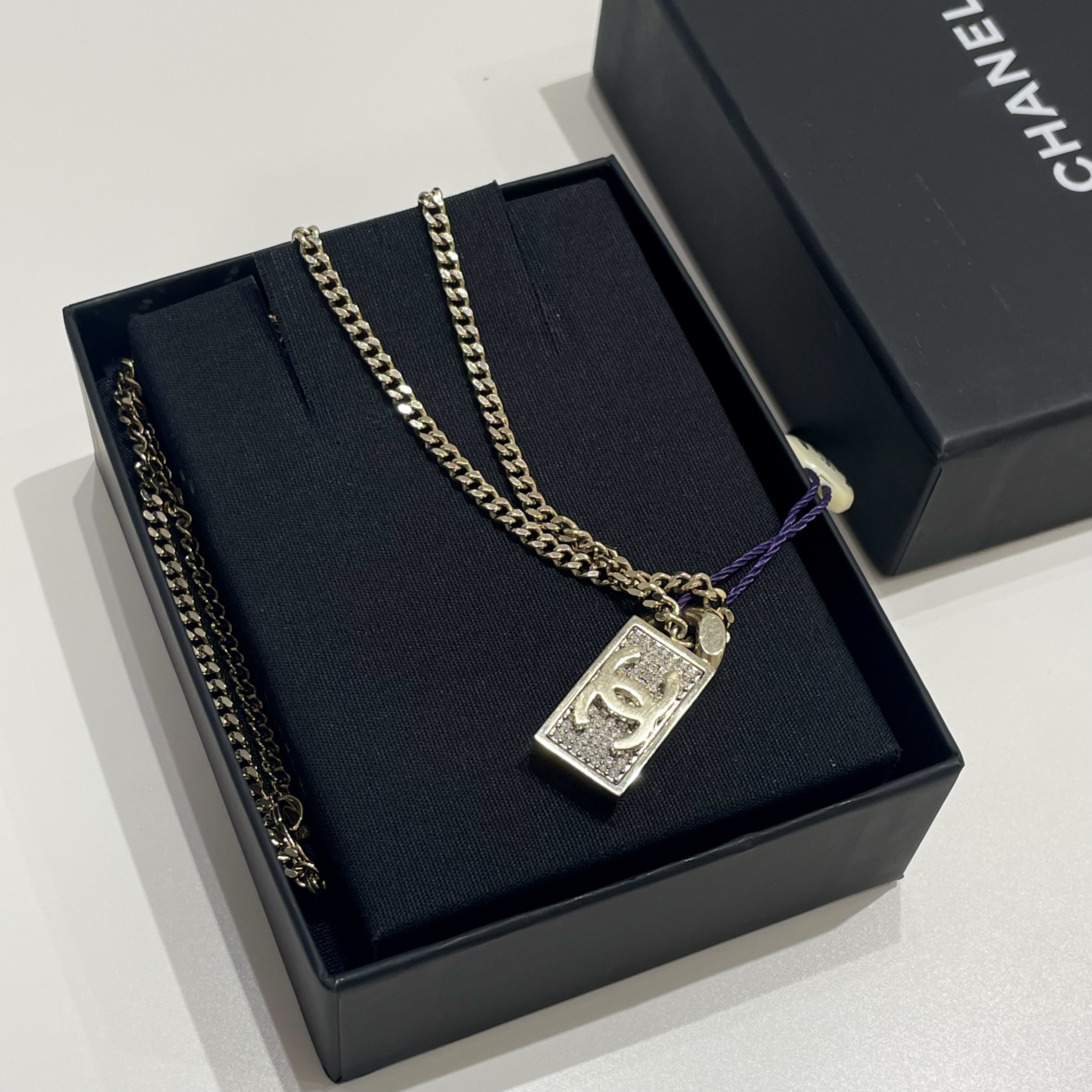 95新 Chanel/香奈儿 21c长方形满钻双C吊坠项链83208041