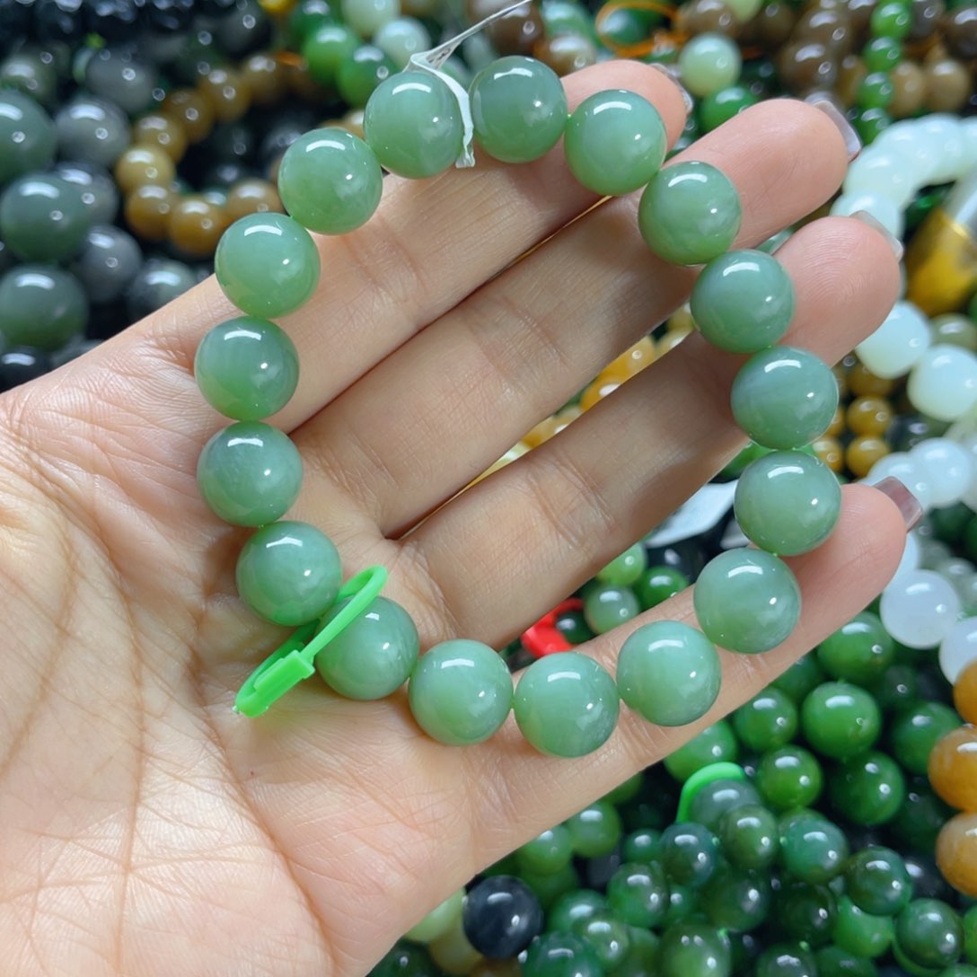 未镶嵌手链和田玉