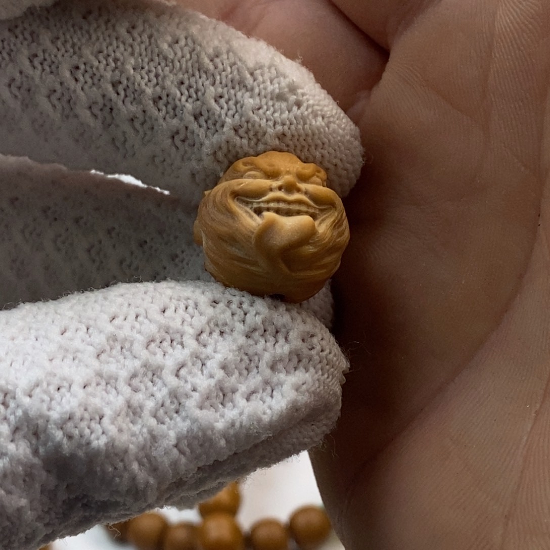 .***猴头核桃手串天僧