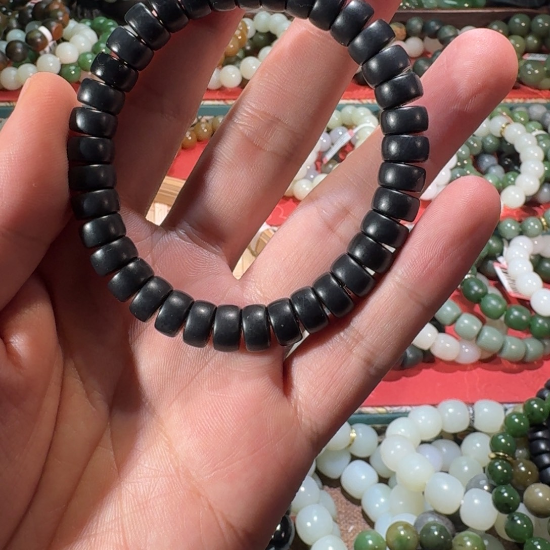 和田玉（糖玉）未镶嵌手链