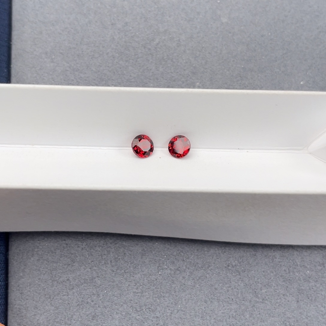 石榴石珠宝半成品未镶嵌子*天然全净无瑕2P