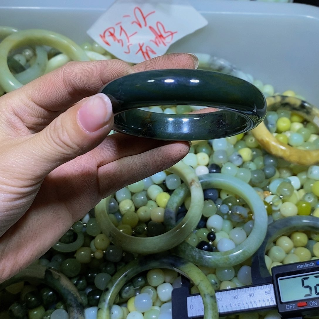 蛇纹石玉未镶嵌其他145