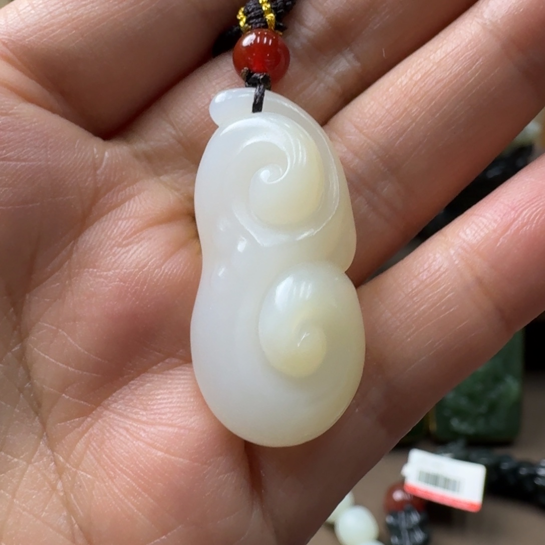 和田玉未镶嵌吊坠(不含链)