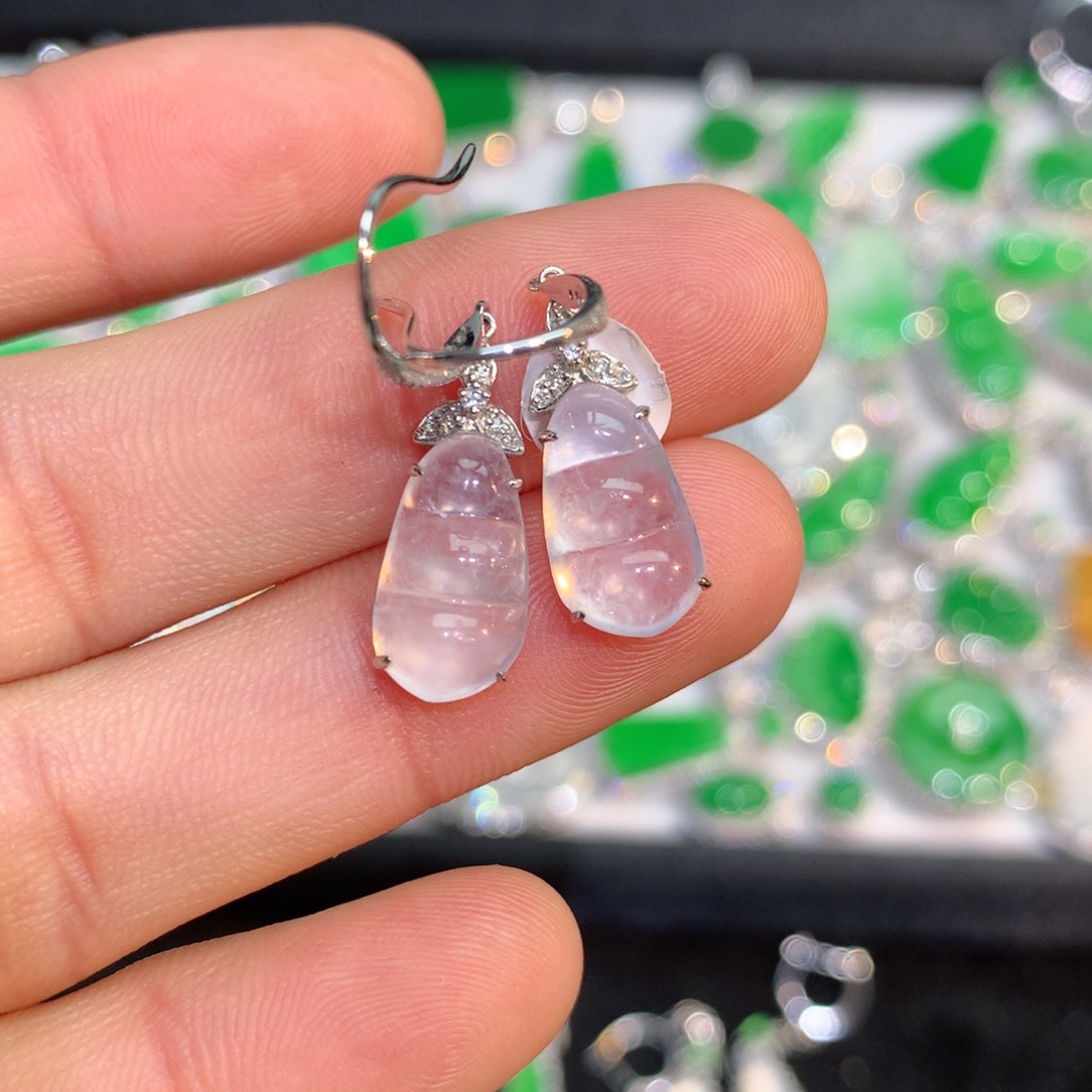 翡翠颈饰18K金镶嵌缅甸翡翠