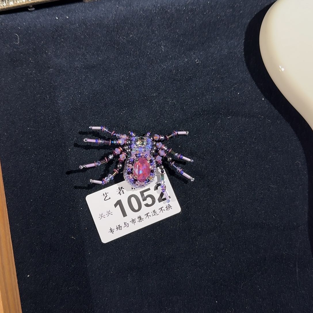 J****紫砂噜啦啦啦啦啦啦，啦啦啦