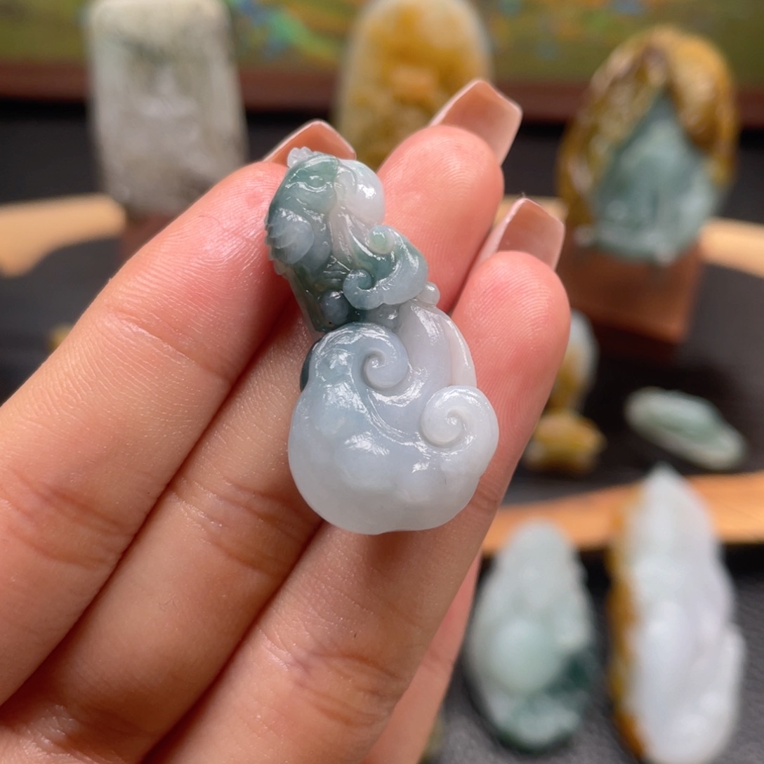 定制翡翠未镶嵌翡翠
