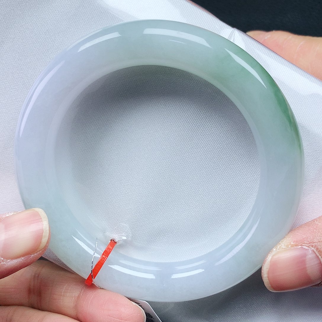 翡翠手镯未镶嵌57胖