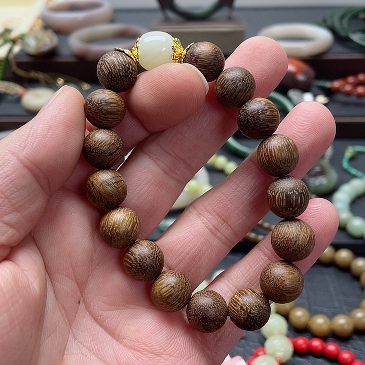 和田玉手串未镶嵌