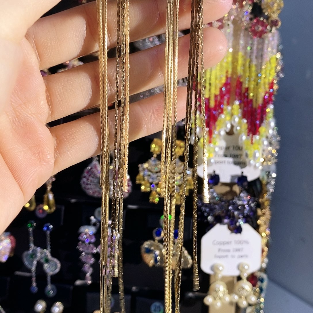 锆石纯铜合金锆石