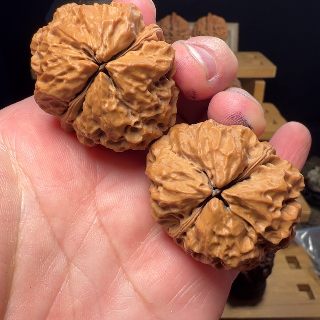 吊坠文玩核桃西南虎头39mm