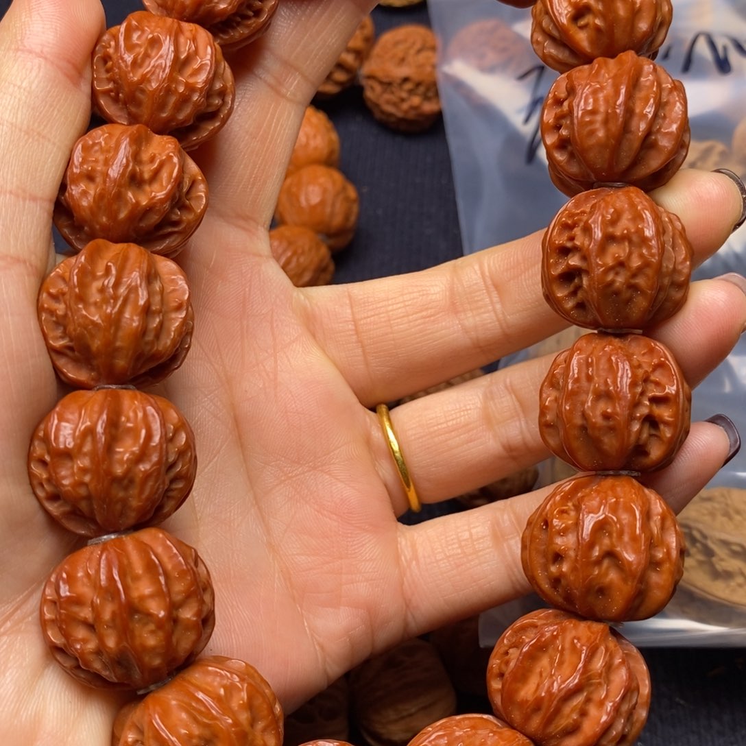 【闪购商品】吊坠文玩核桃平*哥树王八棱手持