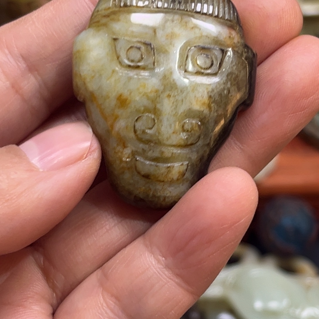 和田玉（糖玉）未镶嵌挂件