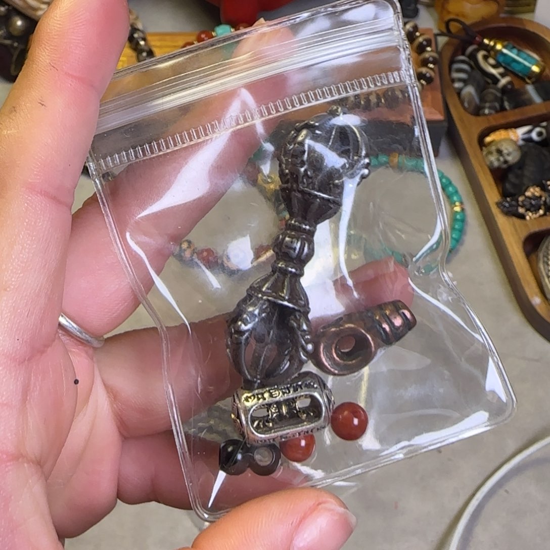 井***木质类哈哈哈哈哈哈哈