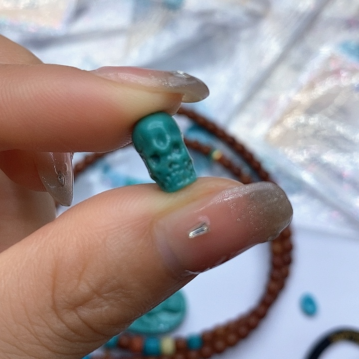 未镶嵌绿松石珠宝奇石