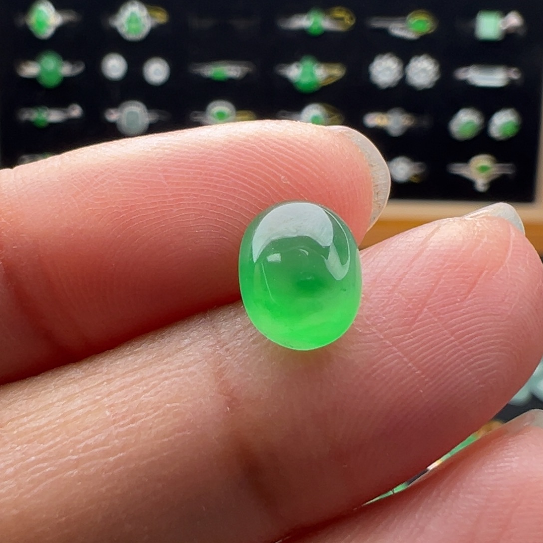 翡翠未镶嵌颈饰蛋8.8