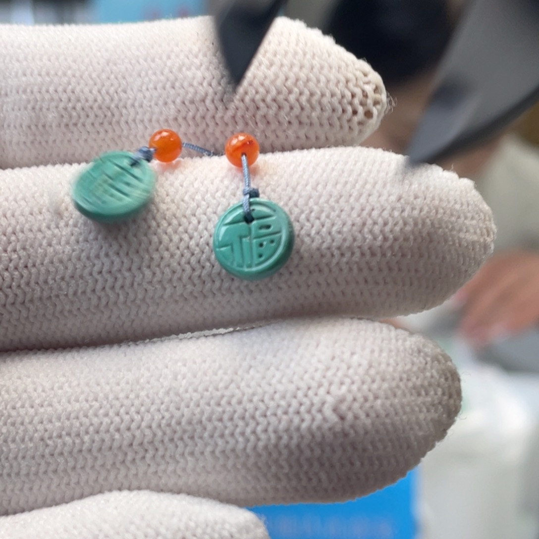 绿松石未镶嵌挂件