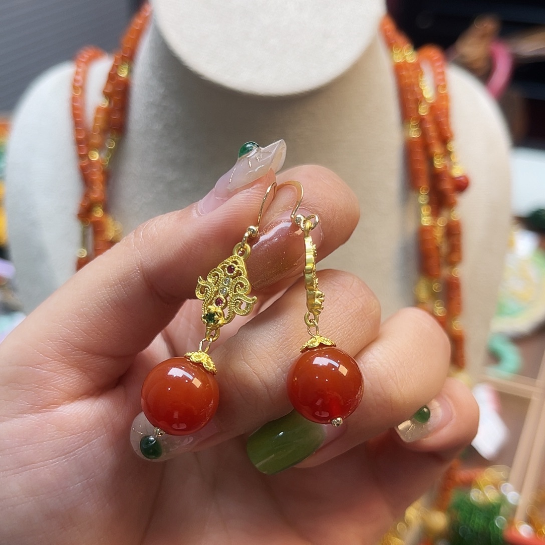 翡翠未镶嵌项链炸