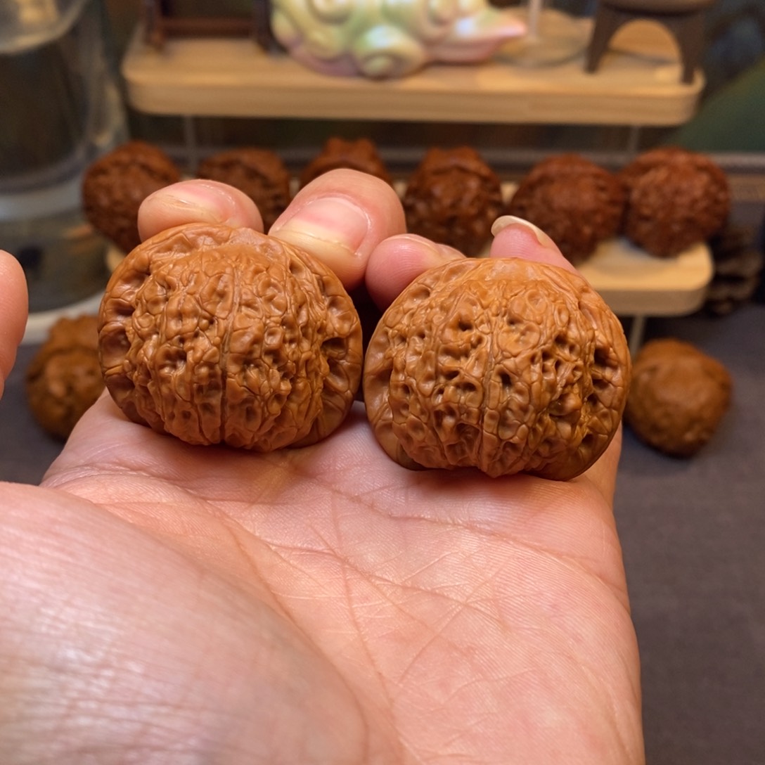 文玩核桃把件全品无修38尺S级平谷血麒麟