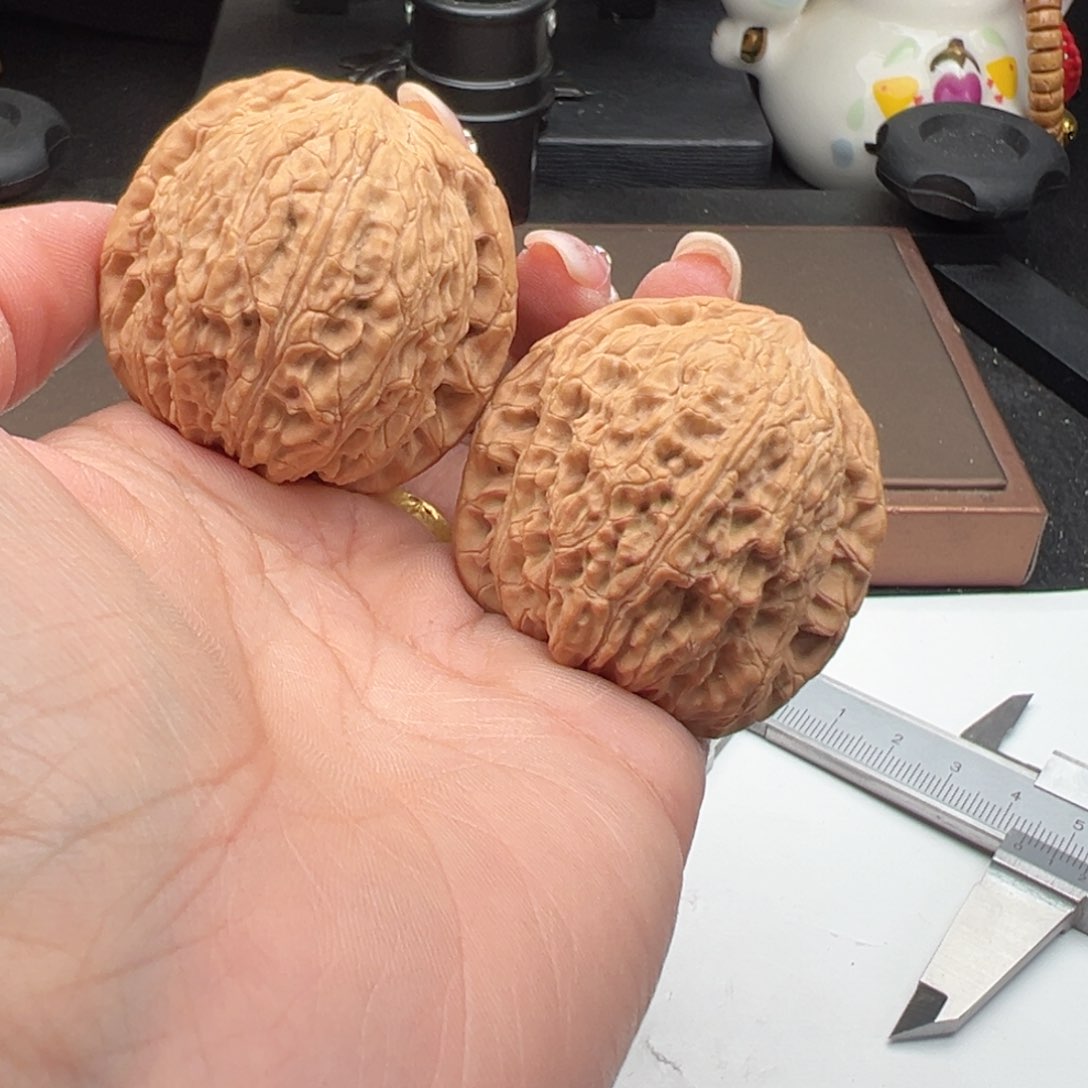 文玩核桃把件泥鳅44