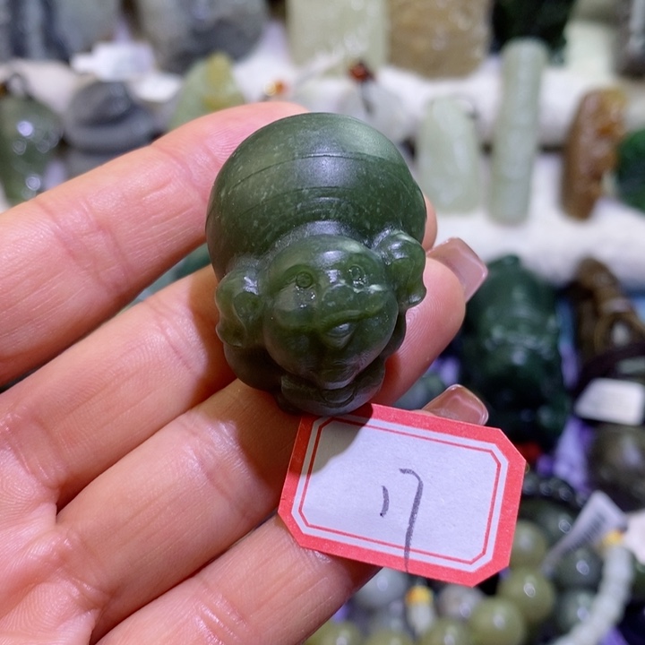 和田玉边角料未镶嵌