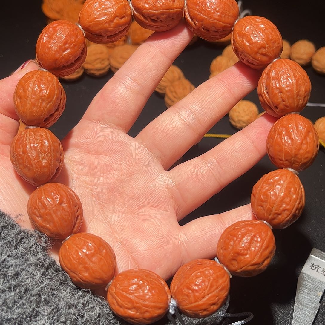 手串文玩核桃鸽子蛋手持21.23.24